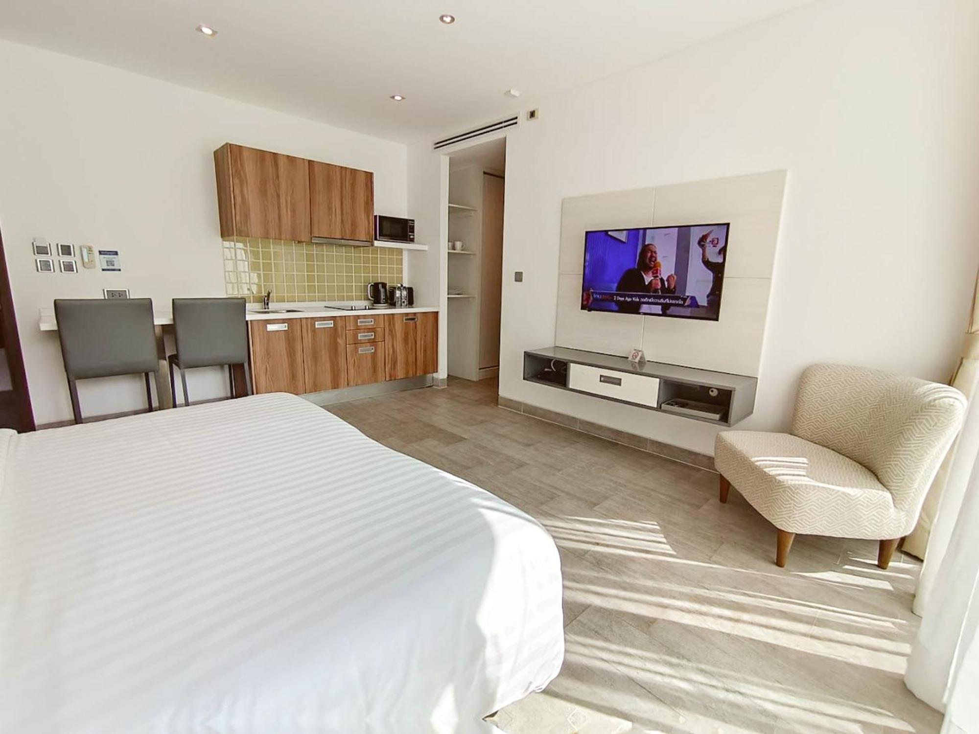 Lets Phuket Twin Sands Resort & Spa Patong المظهر الخارجي الصورة