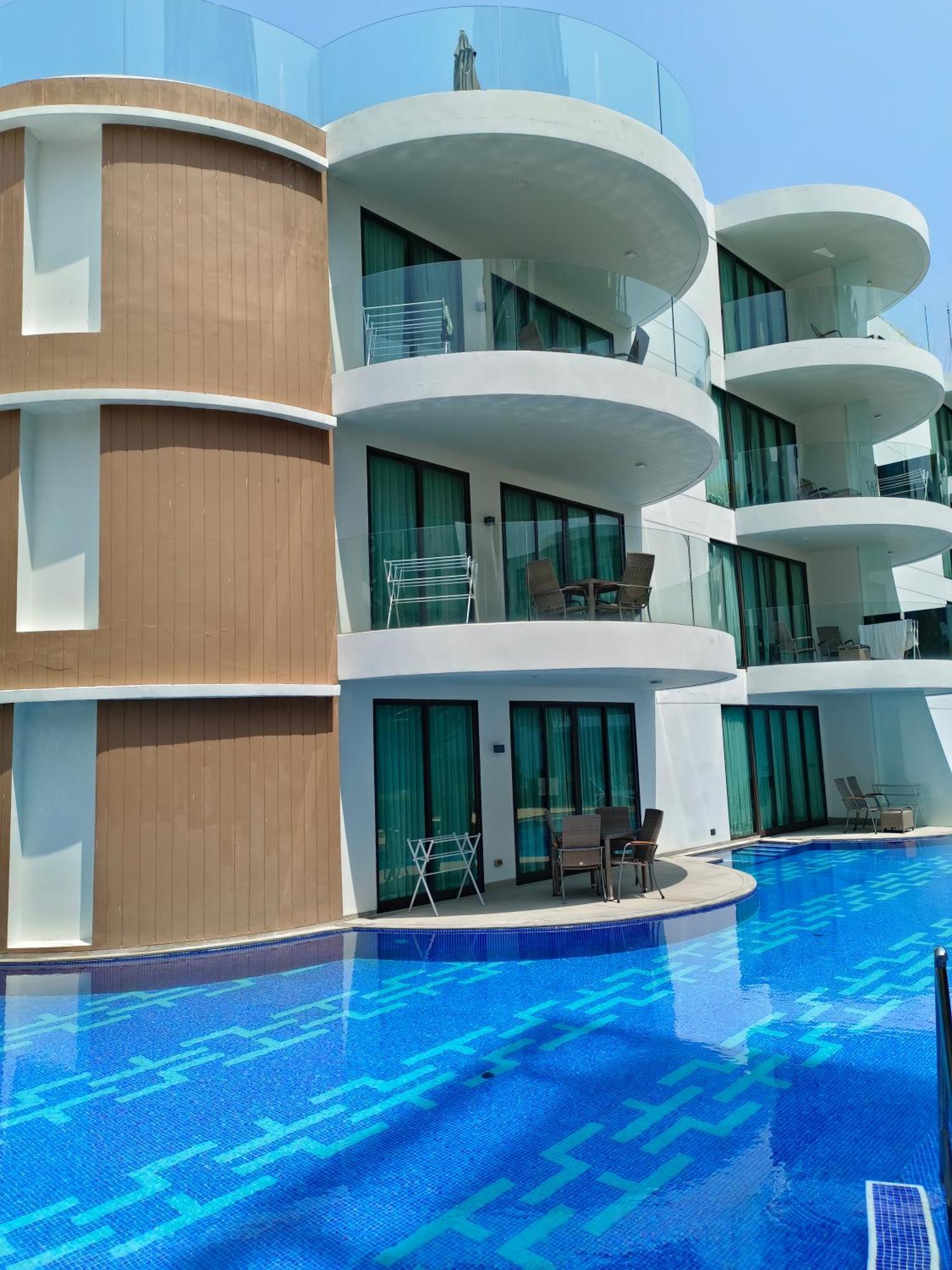 Lets Phuket Twin Sands Resort & Spa Patong المظهر الخارجي الصورة