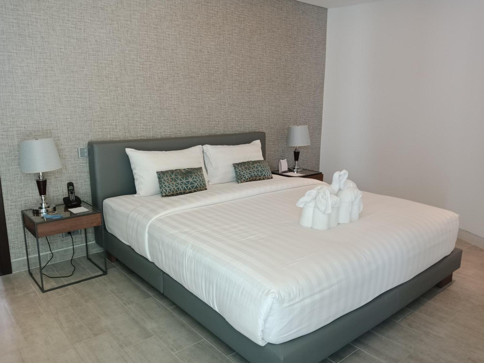 Lets Phuket Twin Sands Resort & Spa Patong المظهر الخارجي الصورة