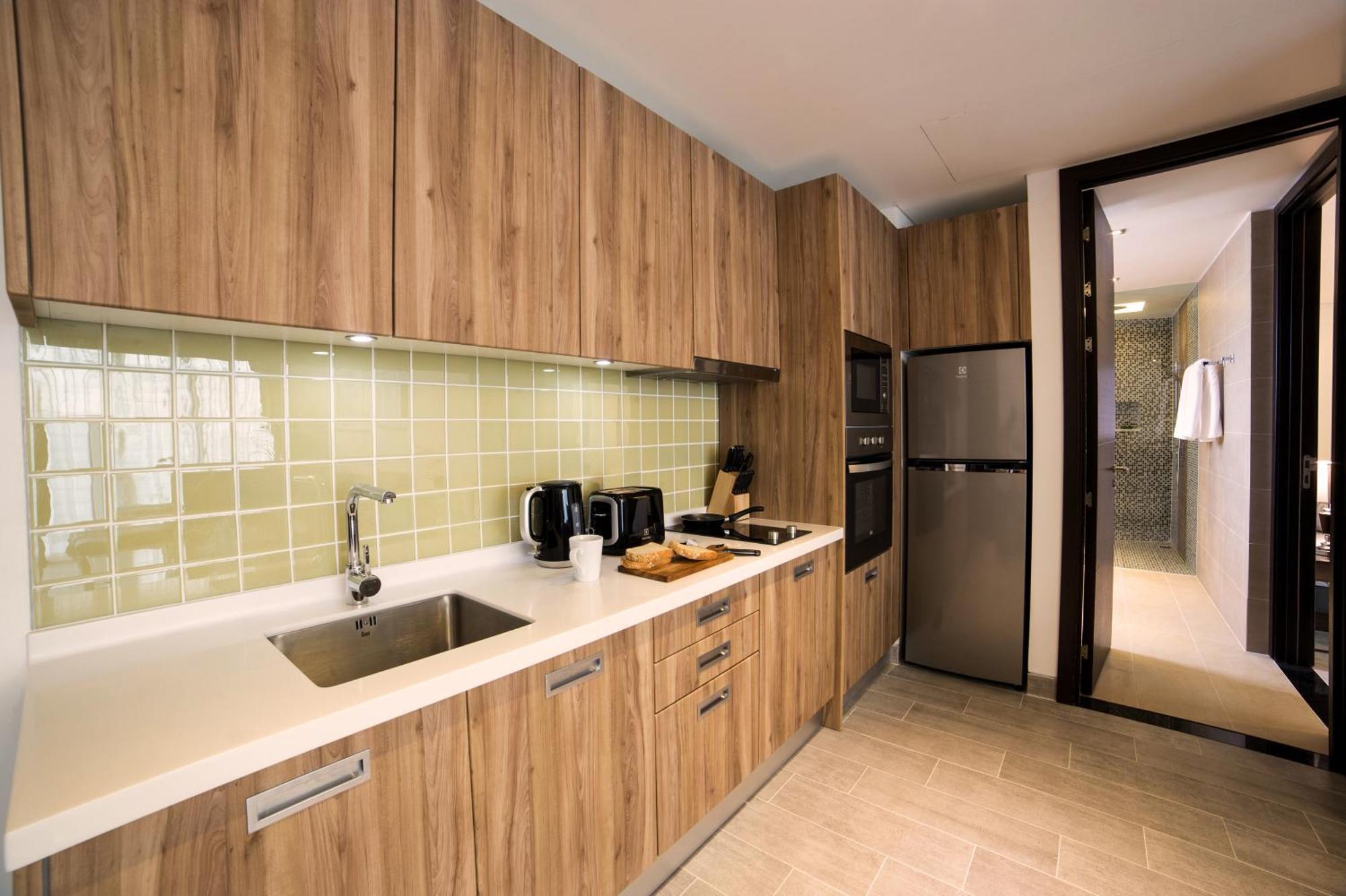 Lets Phuket Twin Sands Resort & Spa Patong المظهر الخارجي الصورة